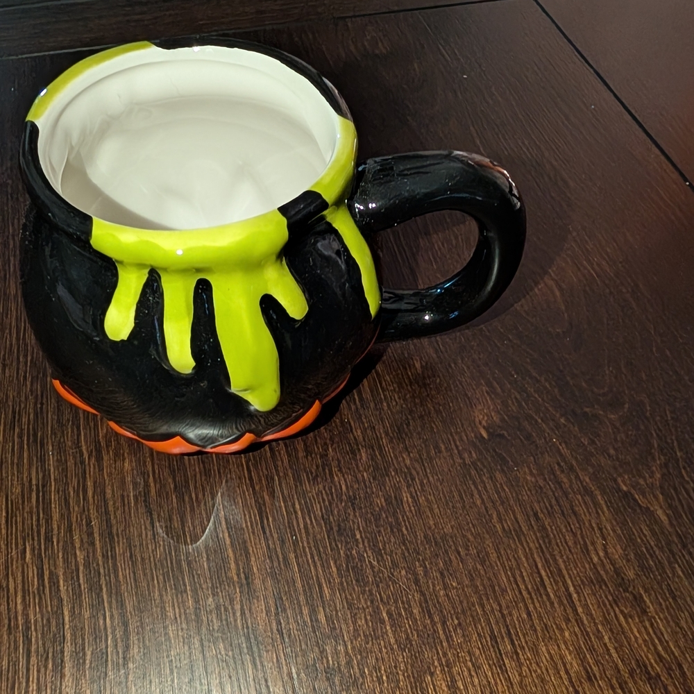 ~Halloween Figural POTION CAULDRON Coffee Mug Target Hyde & Eek 2024
